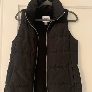 Old Navy Puffer Vest